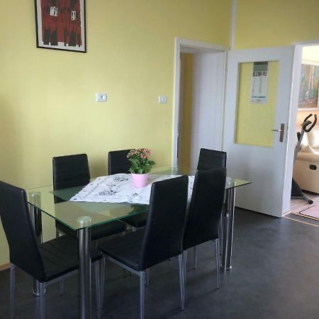 Apartma Mahnic Postojna Exterior foto